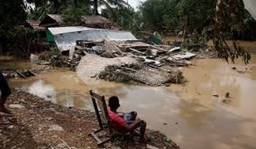 Who will shelter Rohingya women and children from flooded refugee camps following Cyclone Komen&#039;s destruction of Rakhine State?