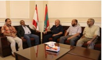 Pressemitteilung Neuigkeiten zu den Geschehnissen um das Lager von Ain al-Hilweh: Eine Delegation von Hizb ut-Tahrir wilāya Libanon zu Besuch beim früheren Abgeordneten Dr. Osama Saad