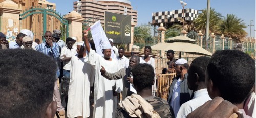 Hizb-ut Tahrir / Sudan Vilayeti: Hartum&#039;daki Büyük Cami&#039;de Çerçeve Anlaşmasına Karşı Halka Açık Konuşma - 2. Gün