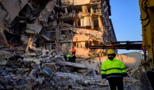 الزلزال كشف عن الوجه الحقيقي للمجتمع الدولي ومنظماته الأممية