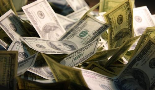 Humanity can no longer bear Capitalism’s Burden, Establish Islam for its Relief