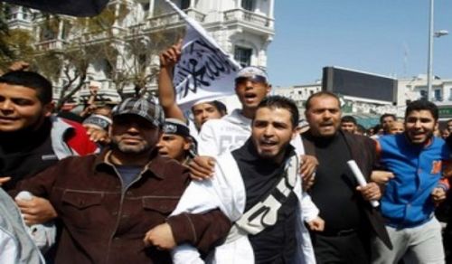 Spotlight on the Campaign: &quot;Muslim Youth: the Pioneers of Real Change&quot;