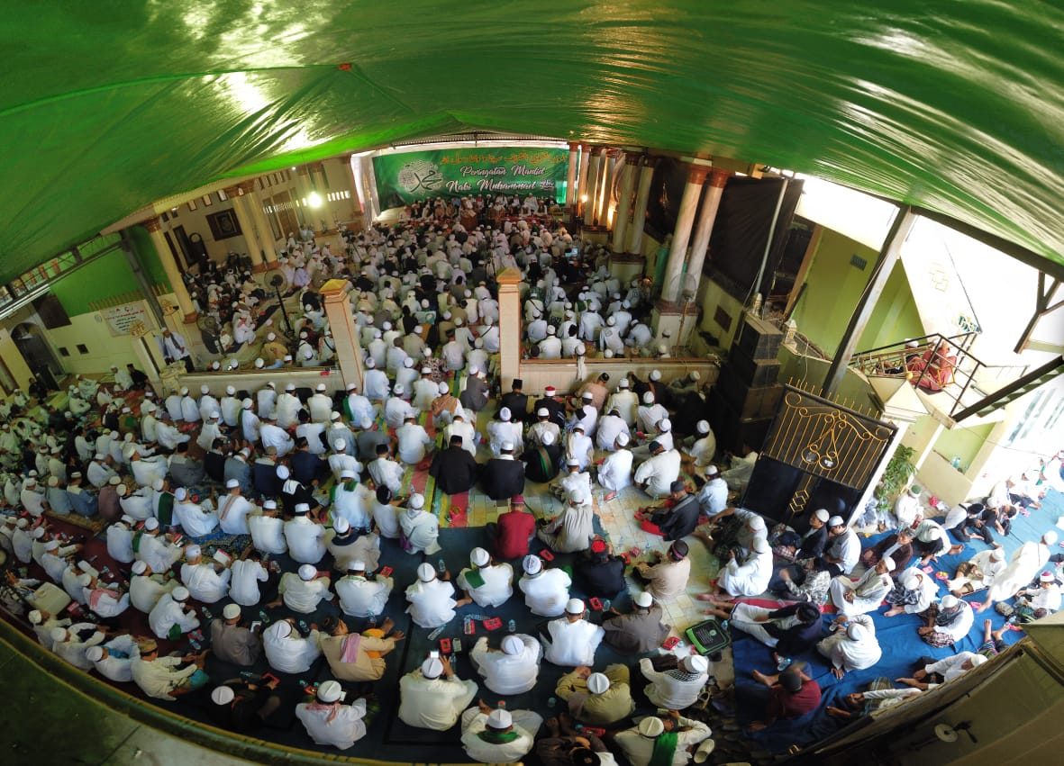 Click to enlarge image 2019_11_17_Indonesia_Scholars_Support_Khilafah_1.jpg