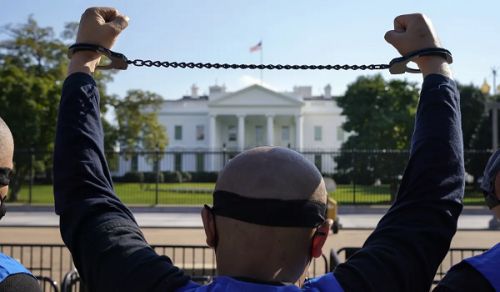 Sheria ya Kuzuia Ufanyishwaji Kazi kwa Nguvu wa Uyghur: Ukweli Nyuma ya Uamuzi wa Amerika