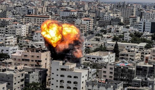 Gaza iko Peke Yake Huku Kukiwa na Mashambulizi, Njama na Usaliti