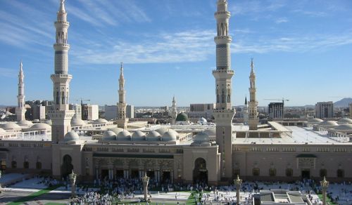 Katika Kuikumbuka Hijra ya Mtume wa Mwenyezi Mungu (saw) Yenye Kunukia na Kuzaliwa kwa Dola ya al-Madina al-Munawwara