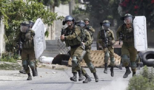 Watoto wa Palestina Wanalilia Majeshi ya Waislamu