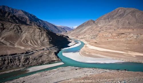 India Inafanya Kazi Kutishia Ugavi Wetu wa Maji, Huku Watawala wa Pakistan Wakifanya Kazi Kusawazisha Mahusiano na Mchokozi