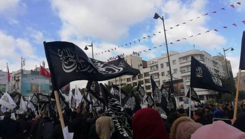 Hizb-ut Tahrir’in Çağrısı, Sömürgeciliği Telaşlandırdı, Ajanlarını Bunalıma Soktu,  Dürüst İnsanların Yolunu Aydınlattı
