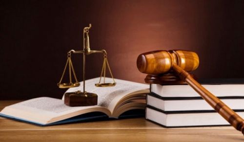 انسانوں کا بنایا ہوا موجودہ عدالتی نظام اس بات کو یقینی بناتا ہے کہ انصاف میں تاخیر ہو اورانصاف طاقتور کے گھر کی لونڈی ہو