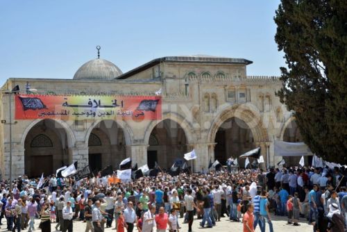 صلاح الدین اور خلافت